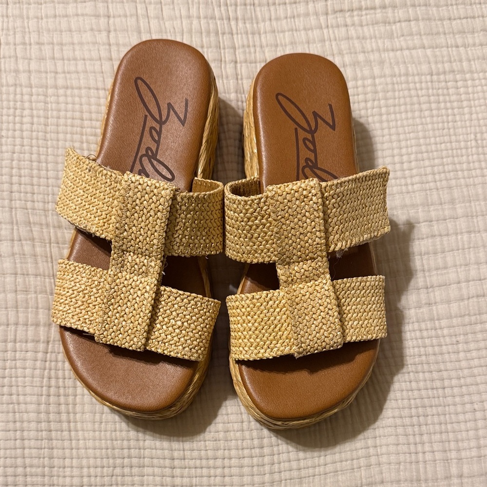 Zodiac Tan Woven Sandals
